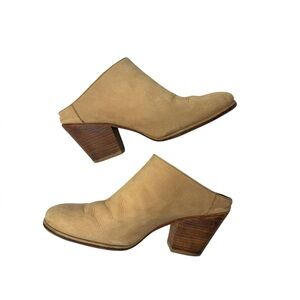 Rachel Comey | Nubuck Leather Mars Mules in Tan 9